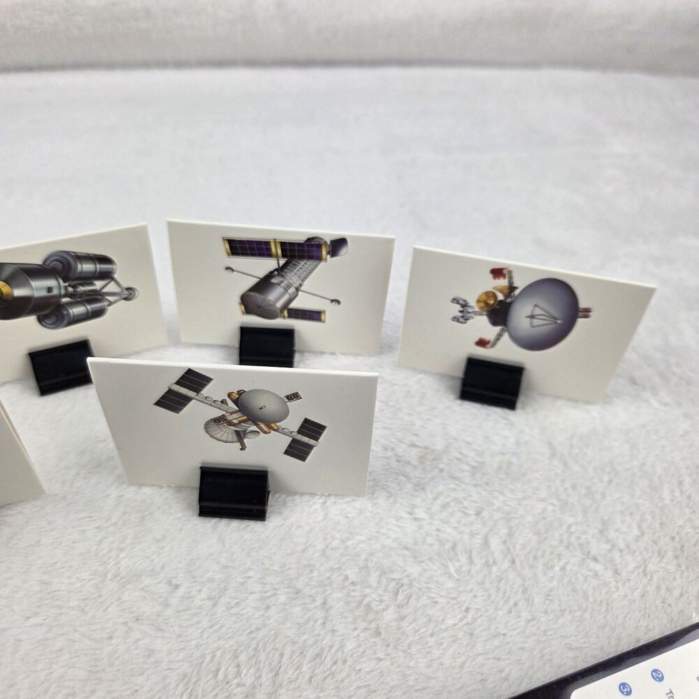Vintage 2003 Spin Galaxy NASA Rare Board Game Nonviolent Toys Company Complete - Picture 10 of 13